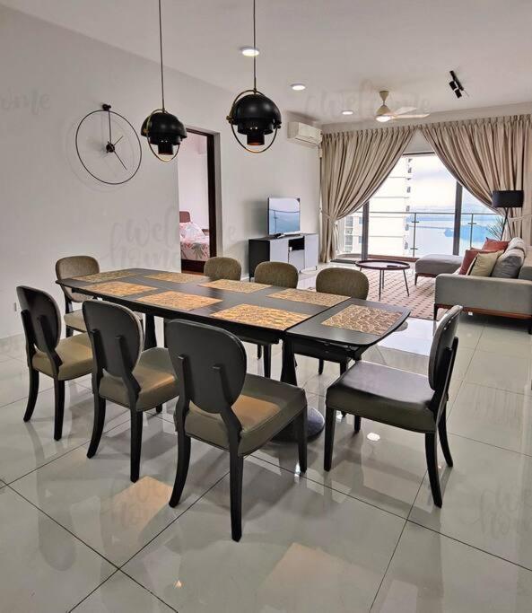 Bay Laurel, Country Garden Danga Bay Homestay By Welcome Home Johor Bahru Bagian luar foto